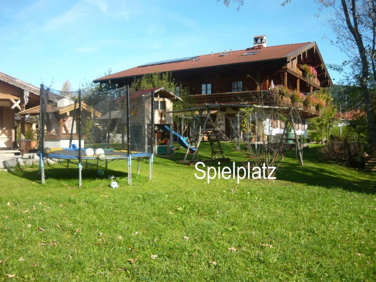 Gastehaus Kress - Chiemgau Karte Apartment อินเซลล์ ภายนอก รูปภาพ